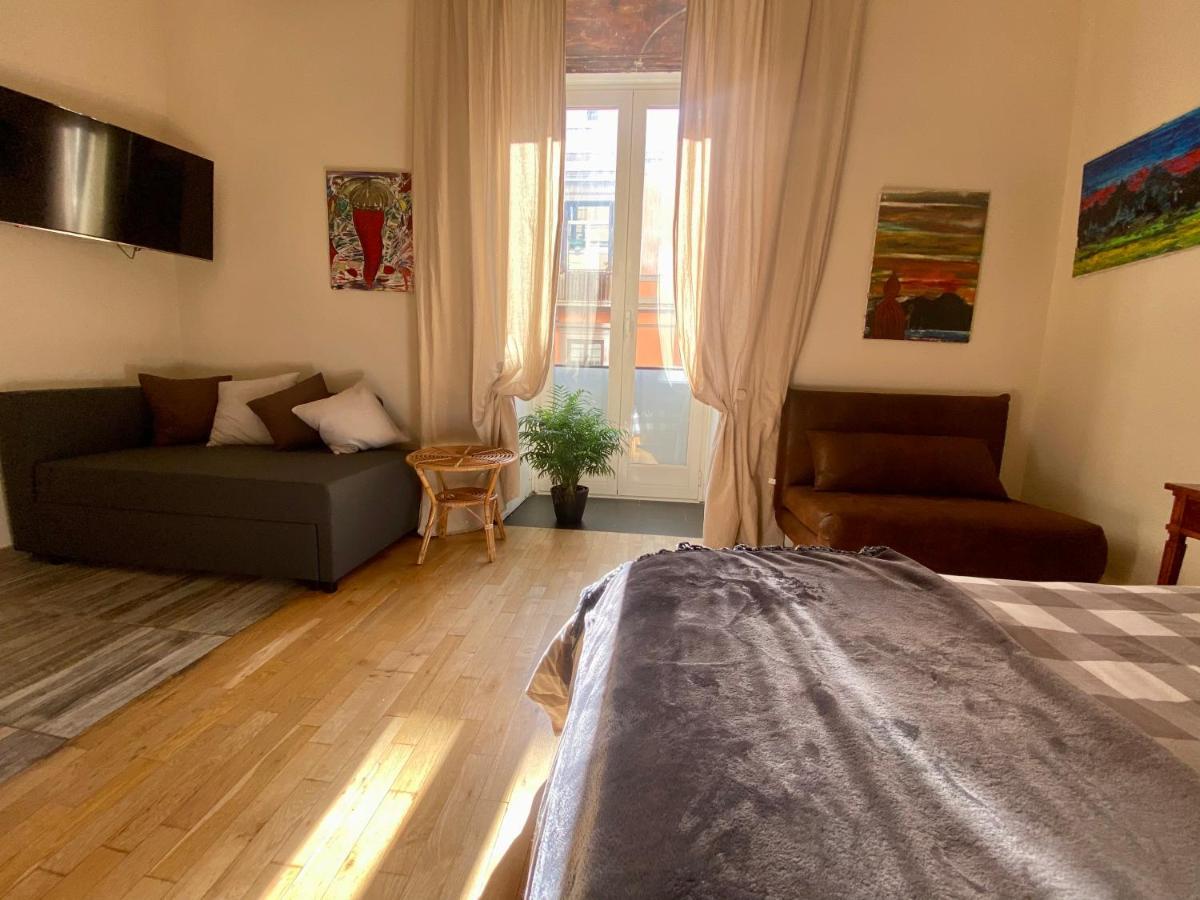 Corso 211 Beds & Suites Napoli Exterior foto