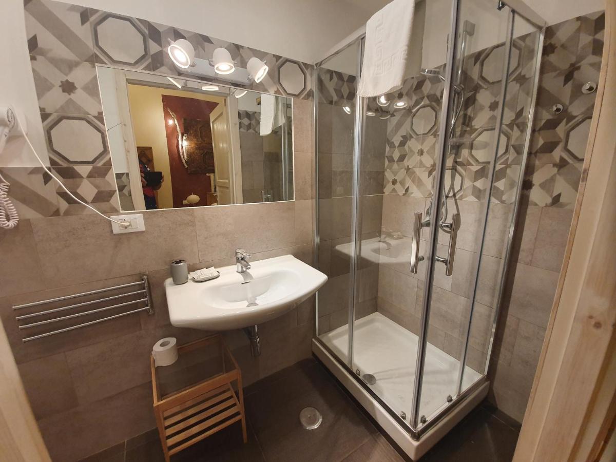 Corso 211 Beds & Suites Napoli Exterior foto